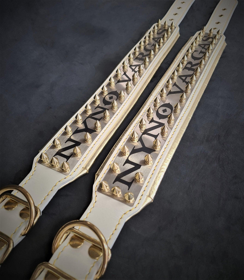 The "Metal" collar White & Gold- personalized!